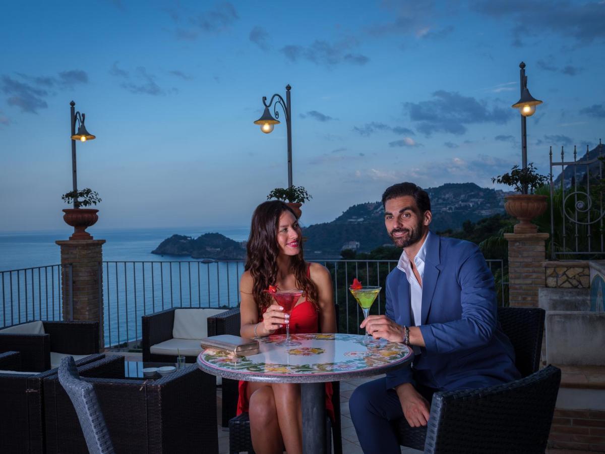 Hotel Olimpo Le Terrazze Letojanni Bagian luar foto