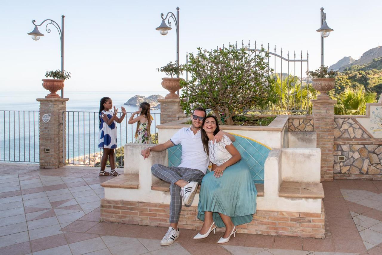 Hotel Olimpo Le Terrazze Letojanni Bagian luar foto