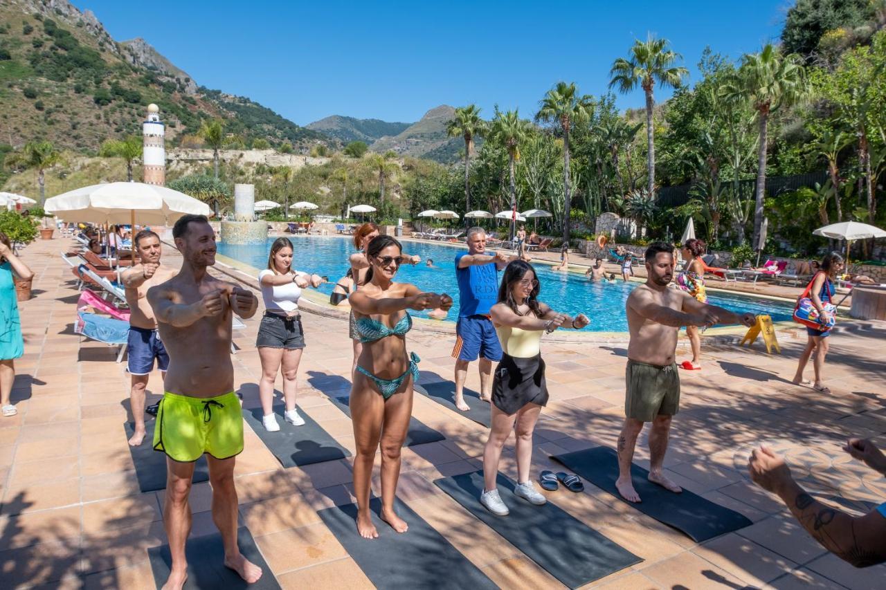 Hotel Olimpo Le Terrazze Letojanni Bagian luar foto