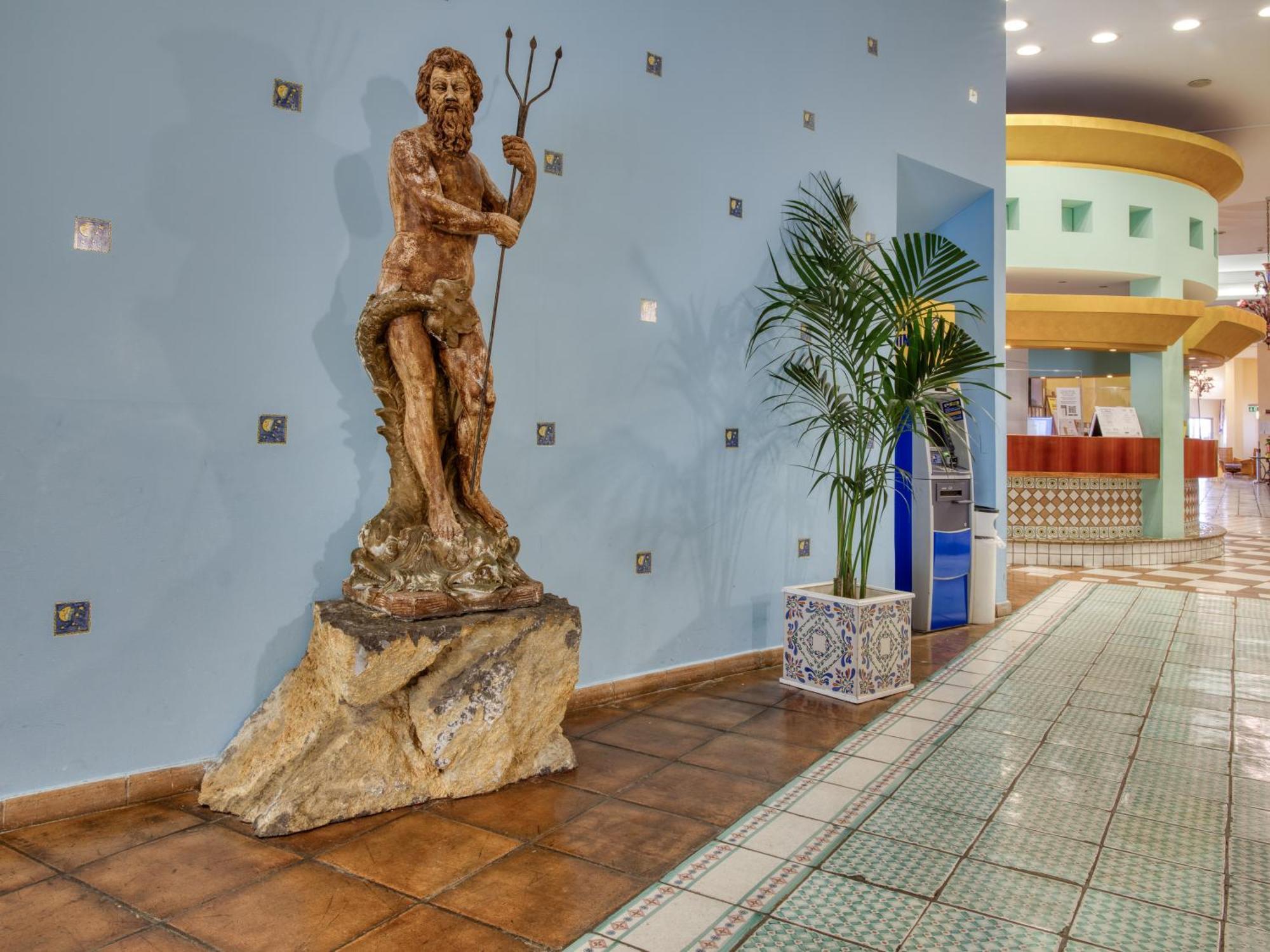 Hotel Olimpo Le Terrazze Letojanni Bagian luar foto