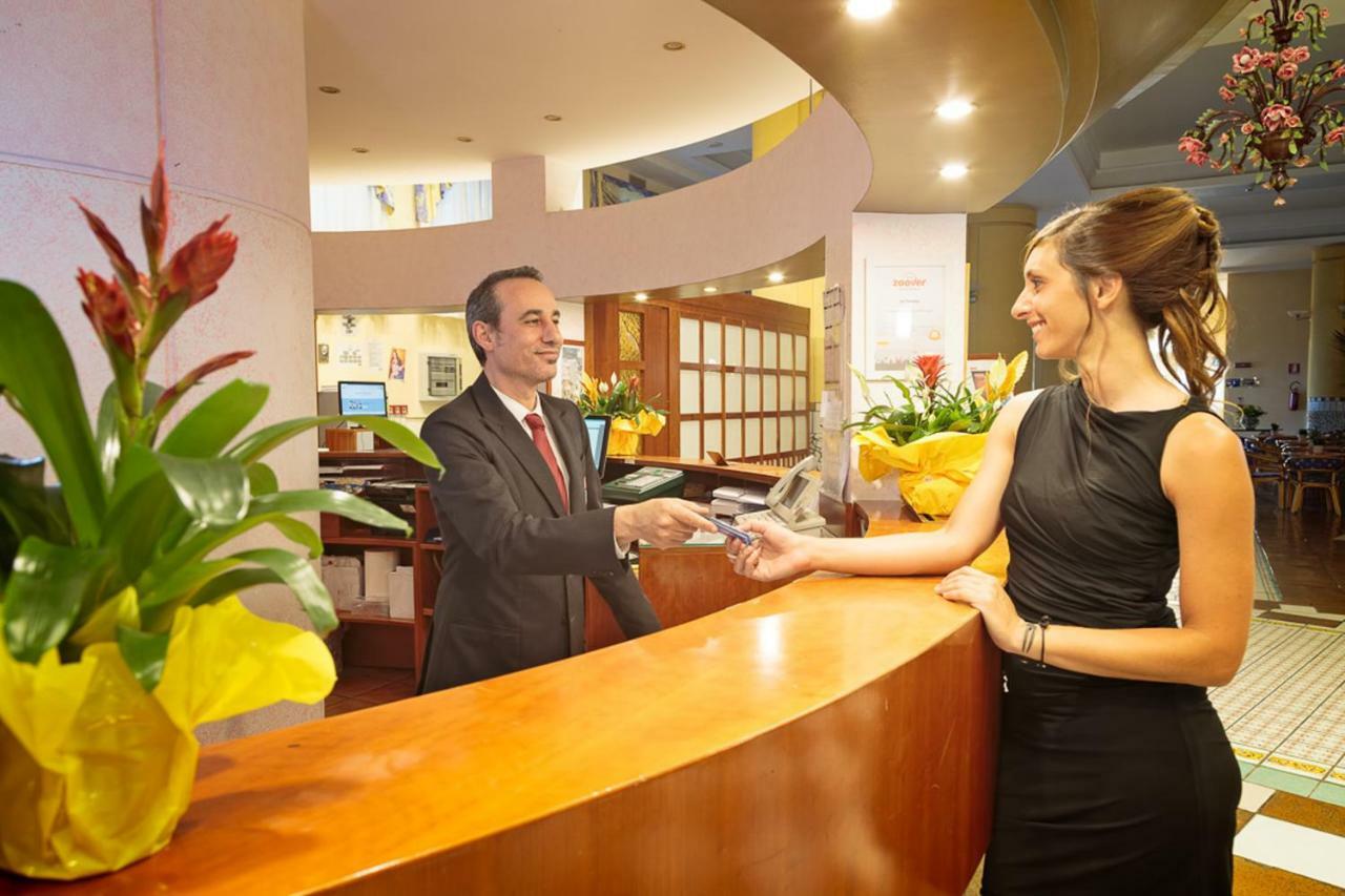 Hotel Olimpo Le Terrazze Letojanni Bagian luar foto